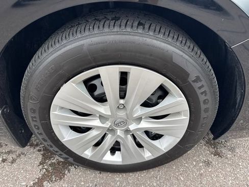Certified 2025 Nissan Sentra S FWD image 30