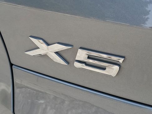 Used 2024 BMW X5 xDrive40i w/ Premium Package image 30