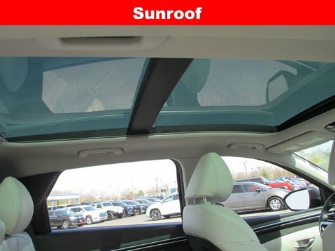 Used 2022 Hyundai Tucson Limited image 15