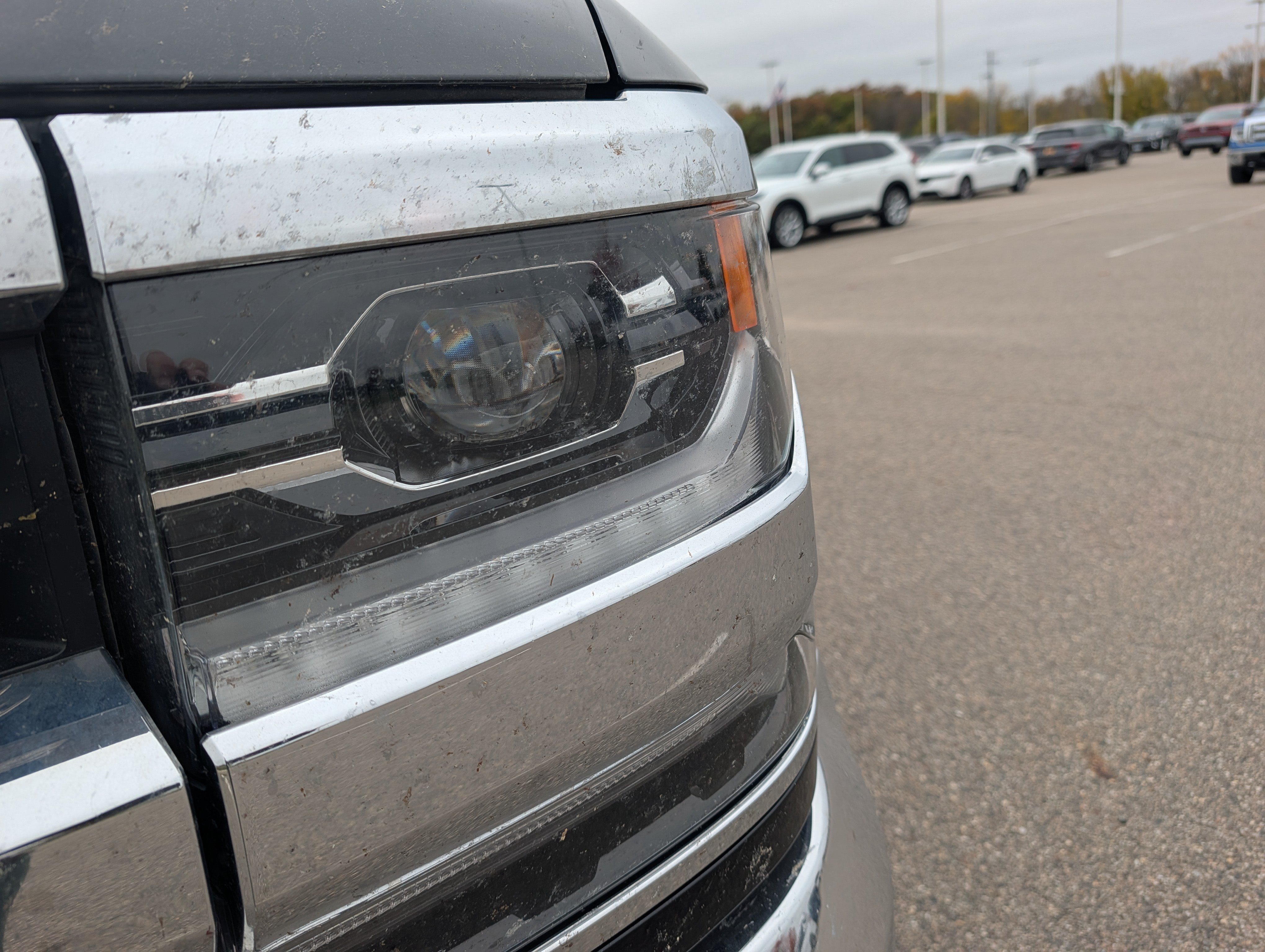 Used 2018 Chevrolet Silverado 1500 LTZ w/ Sport Package AWD/4WD image 7