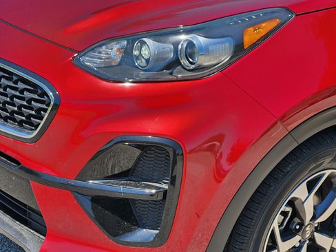 Used 2022 Kia Sportage LX FWD image 25