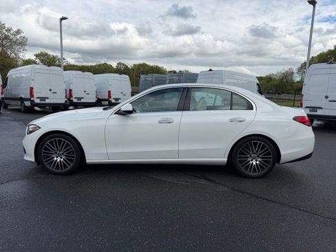 Used 2022 Mercedes-Benz C 300 4MATIC Sedan image 4