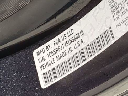 Used 2021 RAM 1500 Laramie w/ Sport Appearance Package AWD/4WD image 42