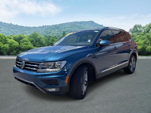 Used 2020 Volkswagen Tiguan SEL FWD image 26