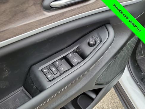 New 2025 Jeep Grand Cherokee L Limited AWD/4WD image 21