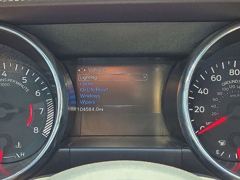Used 2017 Ford Mustang GT RWD image 26
