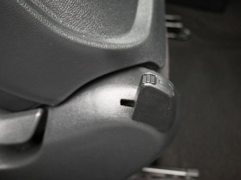 Used 2016 Hyundai Veloster Turbo w/ Option Group 04 image 32