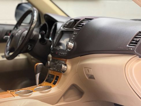 Used 2008 Toyota Highlander Limited image 2