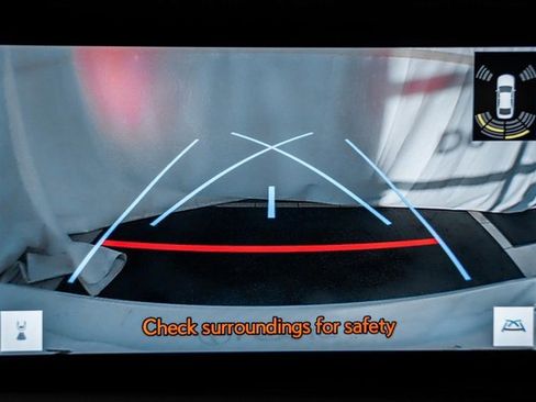 Used 2023 Lexus ES 300h w/ Luxury Package image 41