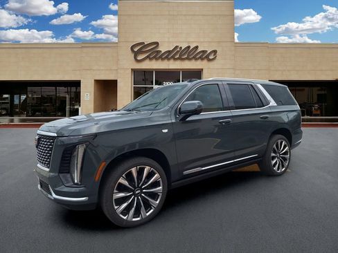New 2026 Cadillac Escalade Luxury w/ Touring Package AWD/4WD image 7