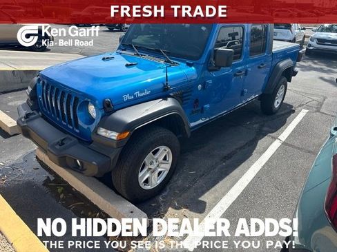 Used 2020 Jeep Gladiator Sport w/ Quick Order Package 24S AWD/4WD image 1