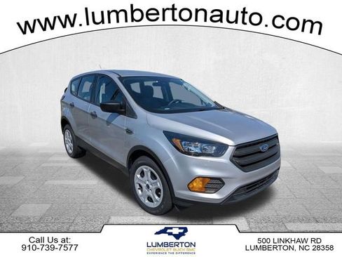 Used 2019 Ford Escape S image 1