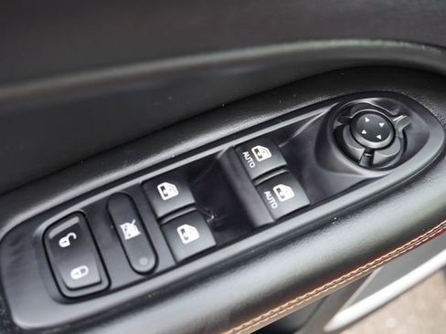 Certified 2019 Jeep Compass Limited image 20