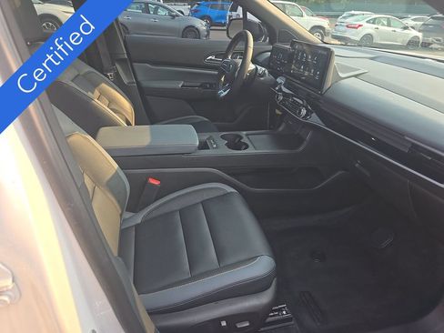 Used 2024 Honda Prologue Touring image 14