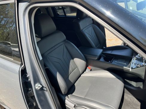 Used 2025 Hyundai Santa Fe SEL image 38