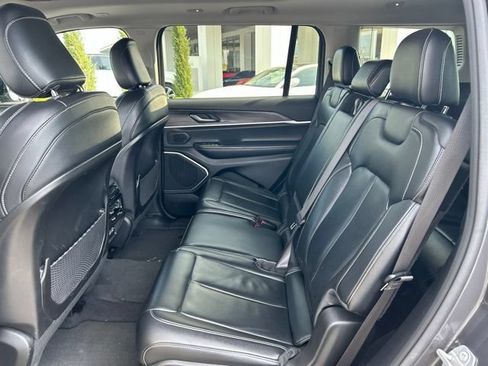 Used 2021 Jeep Grand Cherokee L Limited AWD/4WD image 25