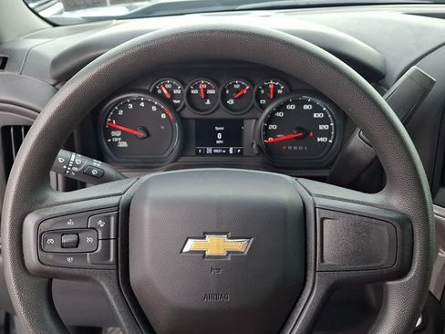 Used 2023 Chevrolet Silverado 1500 Custom AWD/4WD image 18