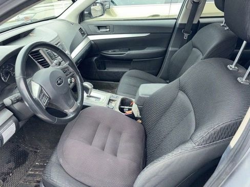 Used 2012 Subaru Outback 2.5i Premium AWD/4WD image 4