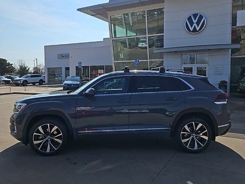 New 2026 Volkswagen Atlas Cross Sport SEL Premium R-Line AWD/4WD image 8