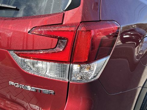 Certified 2023 Subaru Forester Limited image 8