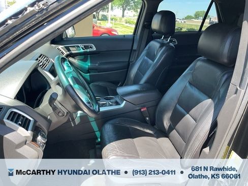 Used 2013 Ford Explorer Limited AWD/4WD image 3