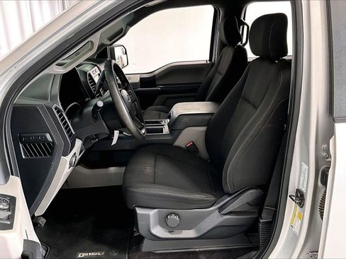 Used 2017 Ford F150 XL w/ Equipment Group 101A Mid AWD/4WD image 14