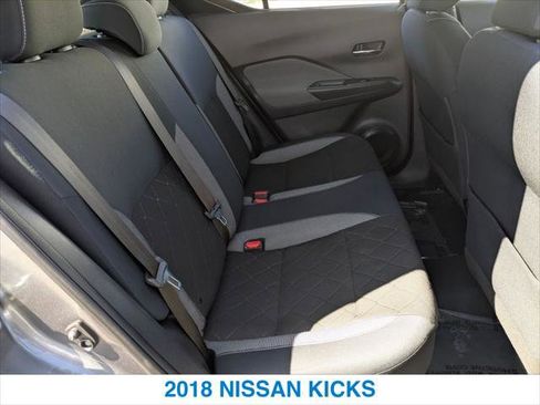 Used 2018 Nissan Kicks SV image 24