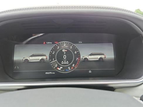 Used 2022 Land Rover Range Rover Sport SVR AWD/4WD image 18
