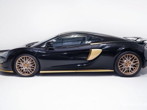 Used 2017 McLaren 570S RWD image 5