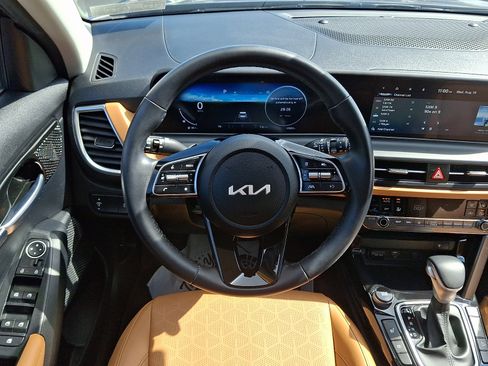 Used 2024 Kia Seltos EX AWD/4WD image 13