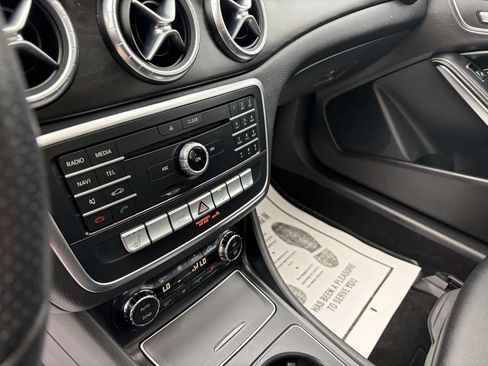 Used 2018 Mercedes-Benz CLA 250 4MATIC image 14