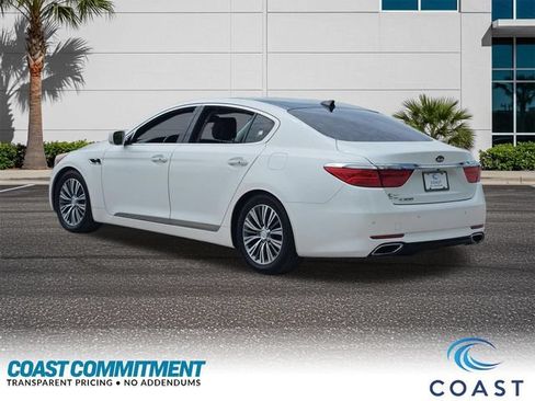 Used 2017 Kia K900 Premium RWD image 8