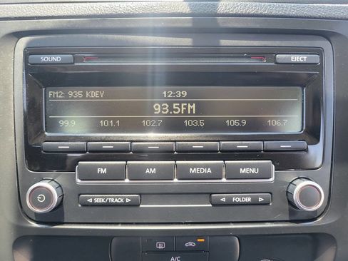 Used 2014 Volkswagen Jetta S FWD image 23