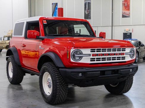 Used 2022 Ford Bronco Outer Banks w/ Sasquatch Package AWD/4WD image 24