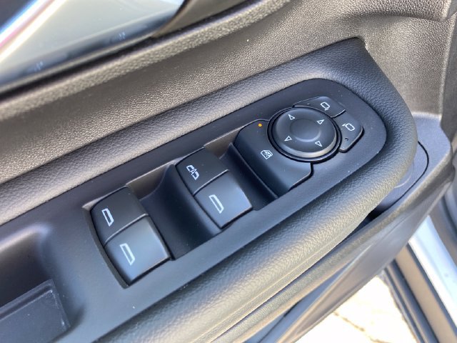 Certified 2024 GMC Terrain SLE w/ Driver Convenience Package FWD image 17
