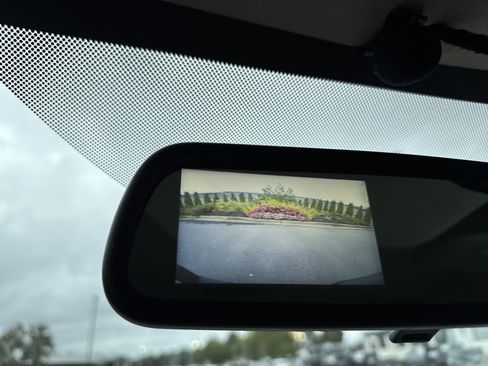 New 2025 GMC Savana 2500 w/ Driver Convenience Package image 23