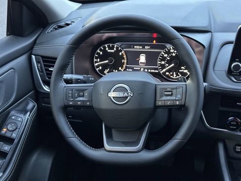 New 2026 Nissan Rogue SV FWD image 20