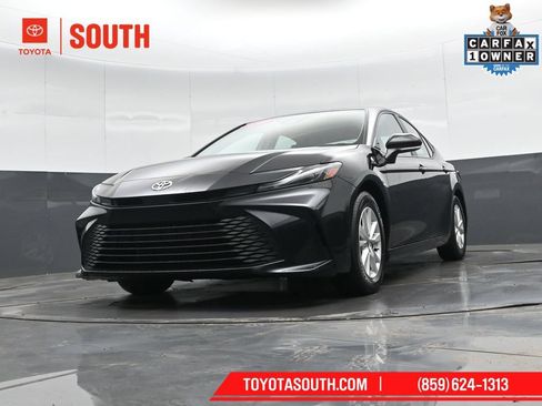 Used 2025 Toyota Camry LE w/ Convenience Package FWD image 42