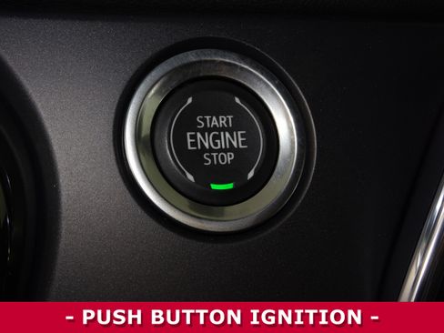 Used 2022 Chevrolet Blazer RS w/ Enhanced Convenience Package image 15