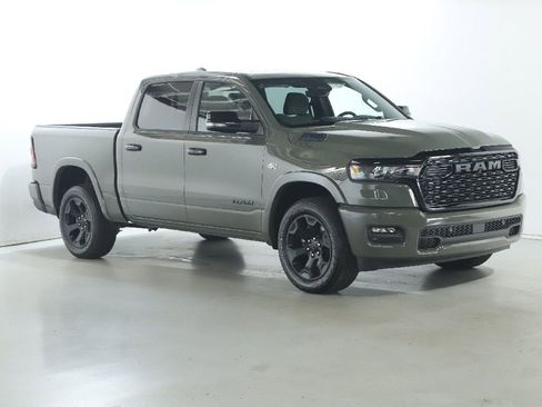 Used 2026 RAM 1500 Big Horn AWD/4WD image 9