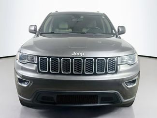 Used 2019 Jeep Grand Cherokee Laredo RWD video 2