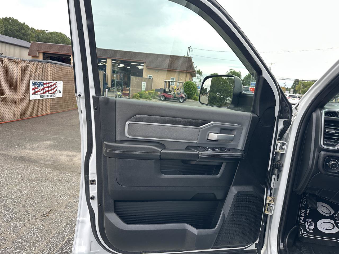 Used 2021 RAM 2500 Big Horn AWD/4WD image 15