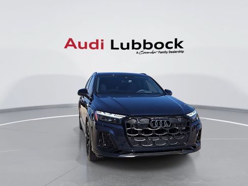 Used 2025 Audi SQ7 Prestige AWD/4WD image 2