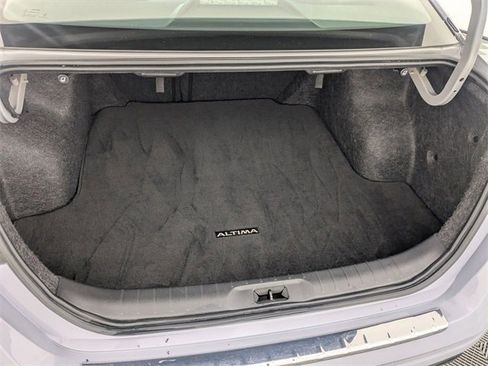 Used 2023 Nissan Altima 2.5 SR w/ SR Premium Package image 29