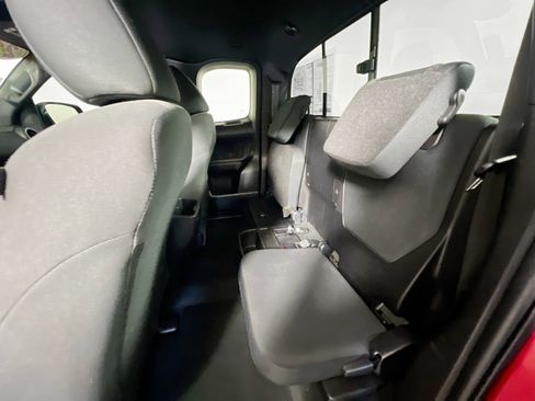 Used 2022 Toyota Tacoma TRD Sport image 29