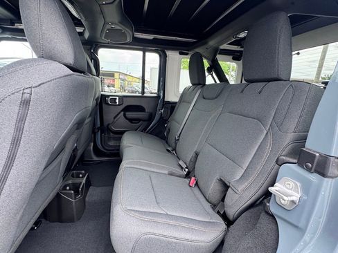 New 2026 Jeep Wrangler Unlimited Sport AWD/4WD image 15