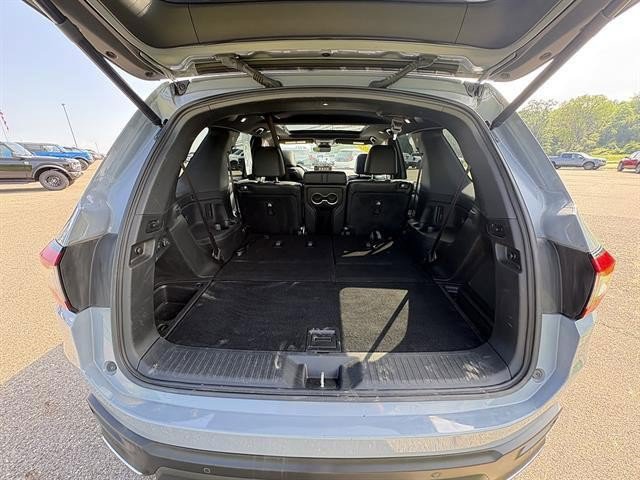 Used 2025 Honda Pilot Black Edition image 21