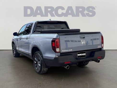 Used 2023 Honda Ridgeline Sport image 5