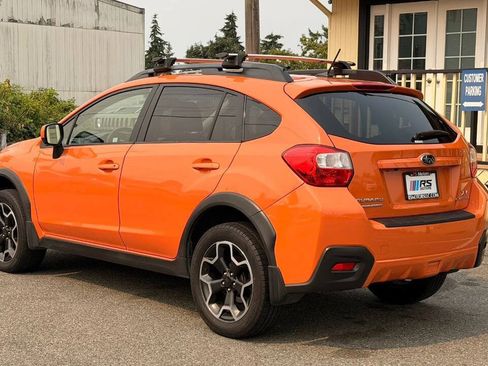 Used 2013 Subaru Crosstrek 2.0i Premium w/ Popular Pkg 1 AWD/4WD image 3