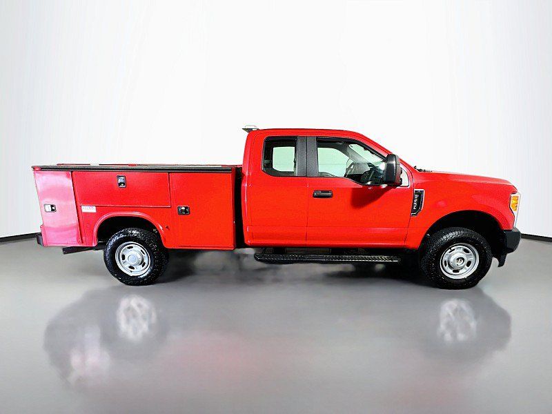 Used 2017 Ford F250 XL AWD/4WD image 8